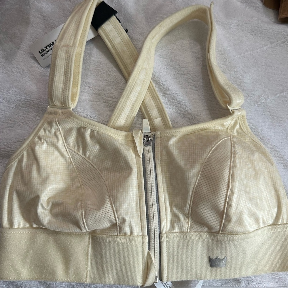 SHEFIT Cream Ultimate Sports Bra S